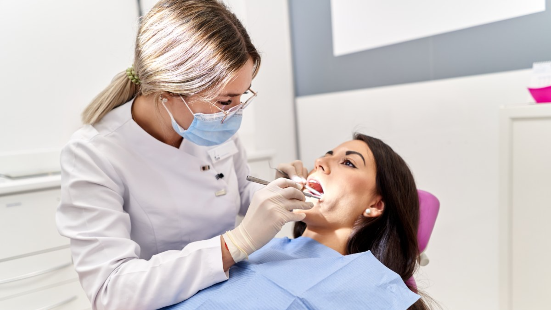 ¡Sonrisas sin Costo! Guía para Conseguir Dentista Gratis